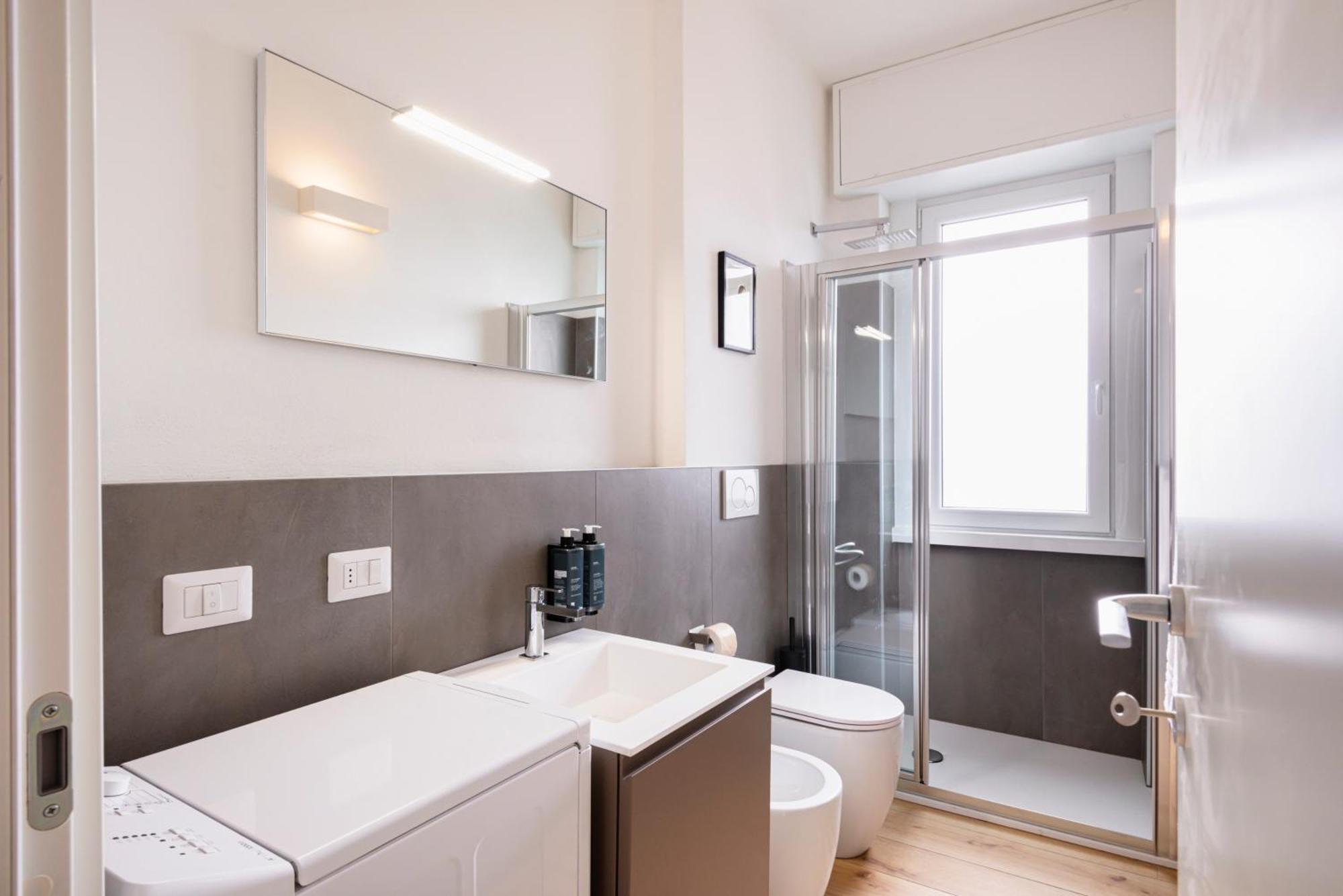 Relstay - Tortona Mailand Exterior foto
